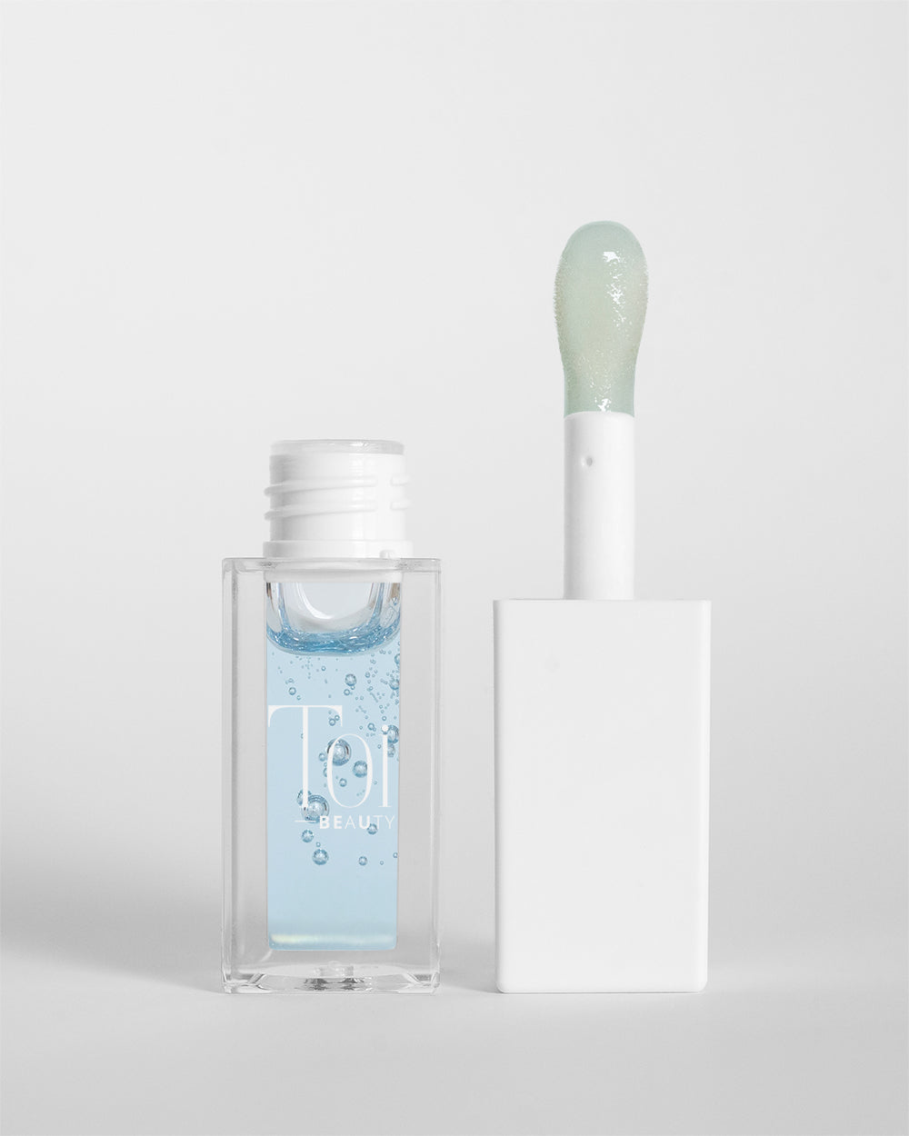 Lip oil for dry lips